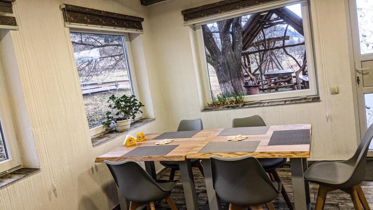 Hotel Gostynna Rodyna Izki Zewnętrze zdjęcie