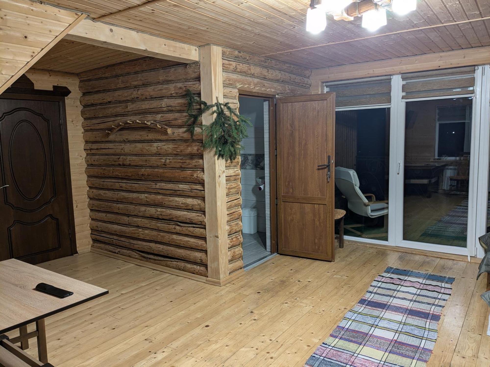 Hotel Gostynna Rodyna Izki Zewnętrze zdjęcie