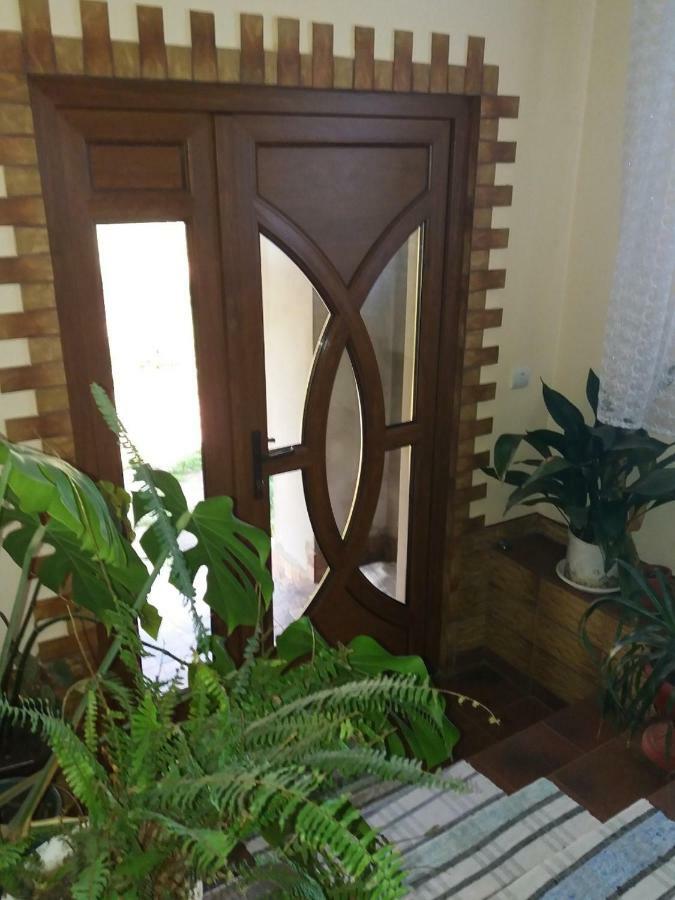 Hotel Gostynna Rodyna Izki Zewnętrze zdjęcie