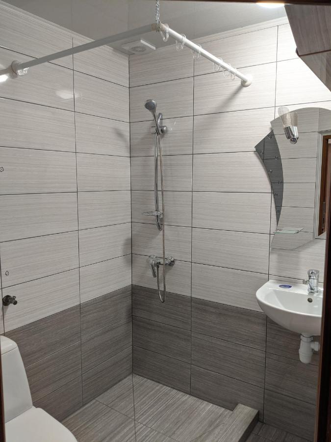Hotel Gostynna Rodyna Izki Zewnętrze zdjęcie